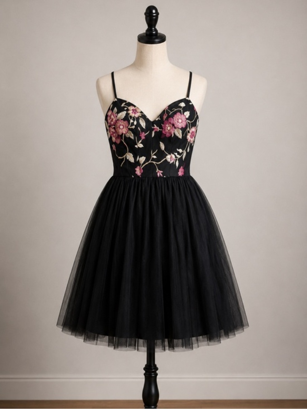 Teeze Me Black Floral EmbroideredTulle Fit & Flare Party Dress Size 5/6